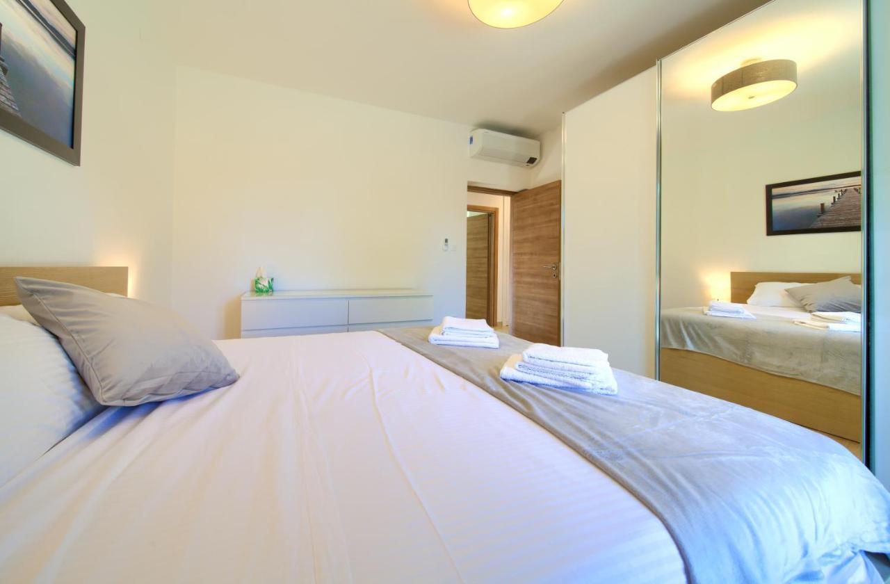 Tramonto Apartment Krk Town Esterno foto